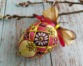 Easter eggs decor Hanging toy Quilted ornaments Easter tree decor Rustic Easter eggs Easter ornaments for tree Spring home decor Cloth eggs