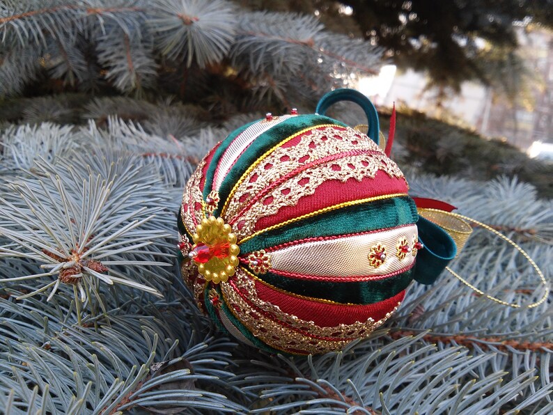 Hanging toy Merry Christmas New year gift Patchwork ball Gift for family New Year's ornament Fir-tree decoration Home decor Christmas toy image 4