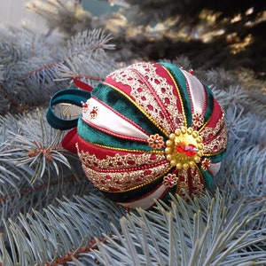 Hanging toy Merry Christmas New year gift Patchwork ball Gift for family New Year's ornament Fir-tree decoration Home decor Christmas toy image 7