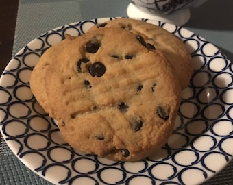 KETO Peanut Butter Chocolate Chip COOKIES!!! Just 1 Net Carb per Cookie!!