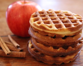 KETO Apple Cinnamon WAFFLES!! 2 Net Carbs Each! 4 waffles in an order.