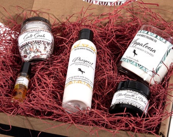 Horse | Horse Gift Box | Equestrian | Horse Gift | Horse Candle | Gift for Her | Barn Gift |