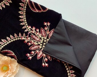 Bufandas largas de terciopelo negro de moda lujosas para mujer. Envoltura de chal de doble cara bordada hecha a mano. Regalo para ella.