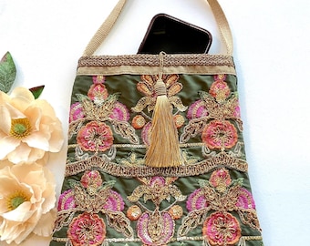 Bolso bandolera bordado. Bolso de noche bohemio hecho a mano.