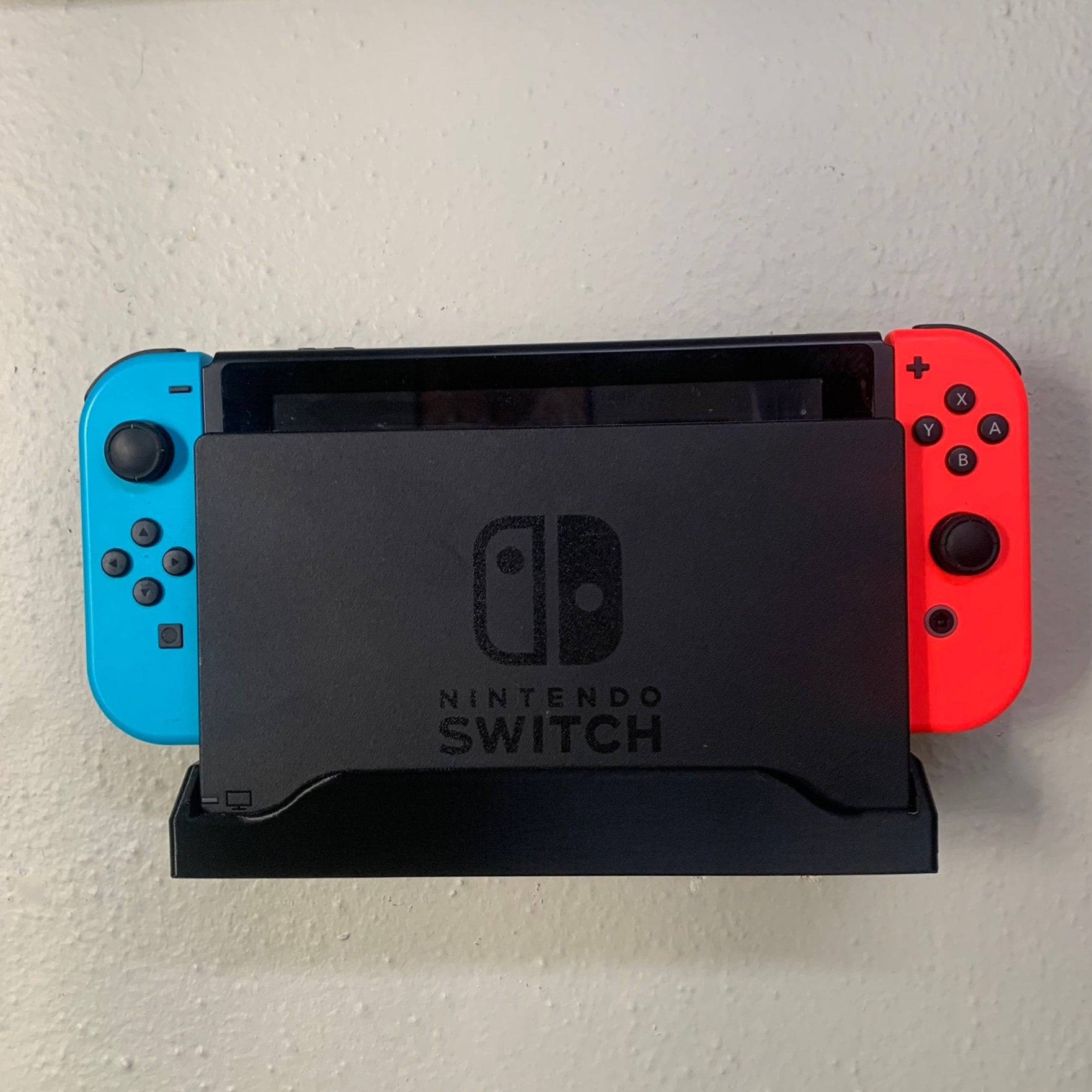 Nintendo Switch Dock Wall Mount by FLOATING GRIP