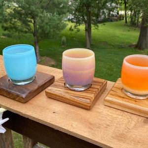 Natural Grain Wood Glassybaby pedestal/base!  Available in Walnut, Cherry and other species (Special Order). Purchase more and save!