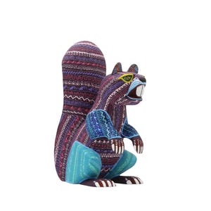 Squirrel Alebrije – Hand-Painted Wooden Mexican Folk Art Sculpture by Saulo Mandarin