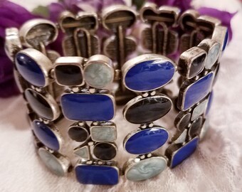GG HEART AGED FINISH STERLING SILVER BLUE ENAMEL BRACELET