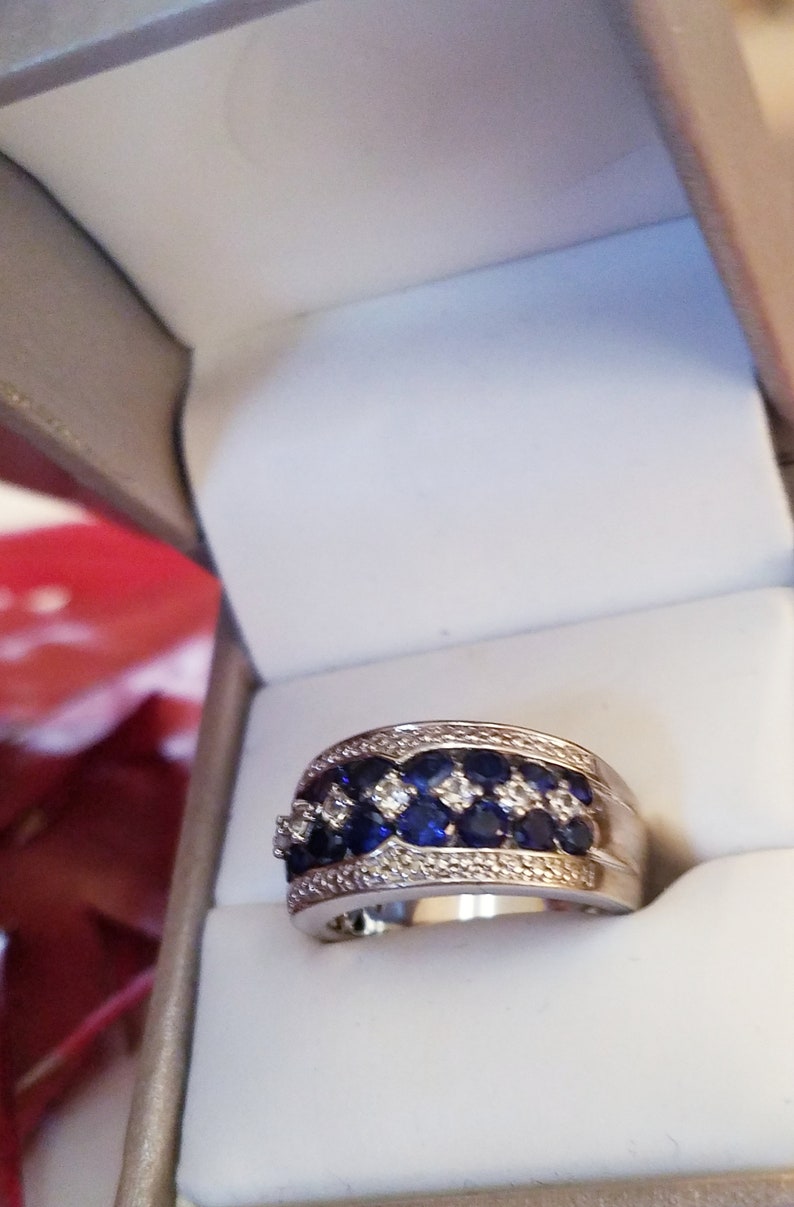 Beautiful Vintage Sapphire and CZ Wedding Band Size 7 Grams 6