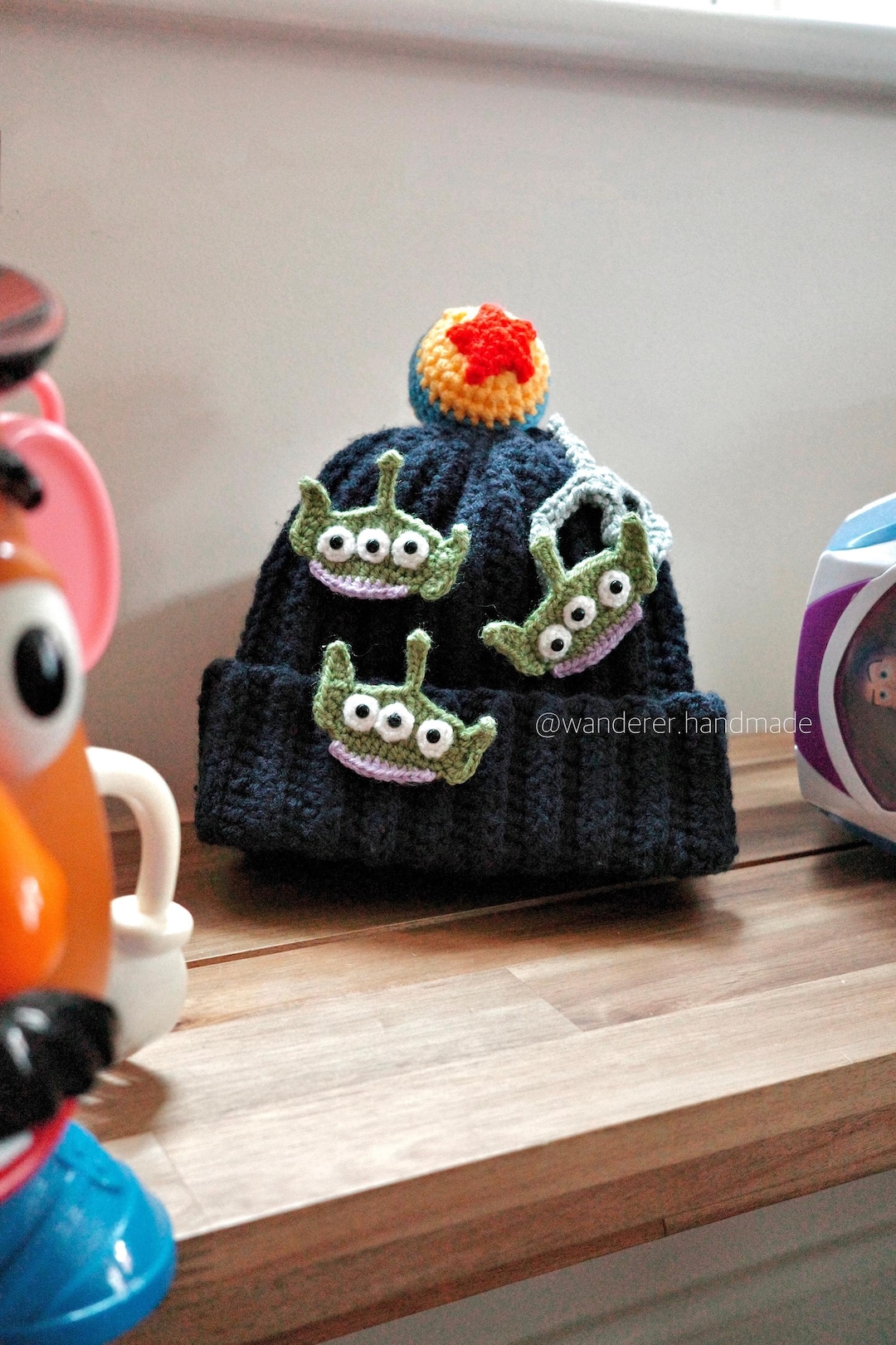 Pizza Planet Aliens Beanie Crochet Pattern, Toy Story, Little Green Men ...