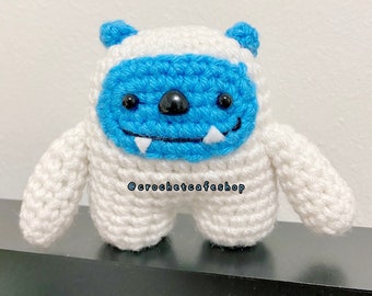 Christmas Yeti Abominable Snowman Snow Monster • handmade crochet amigurumi plush toy