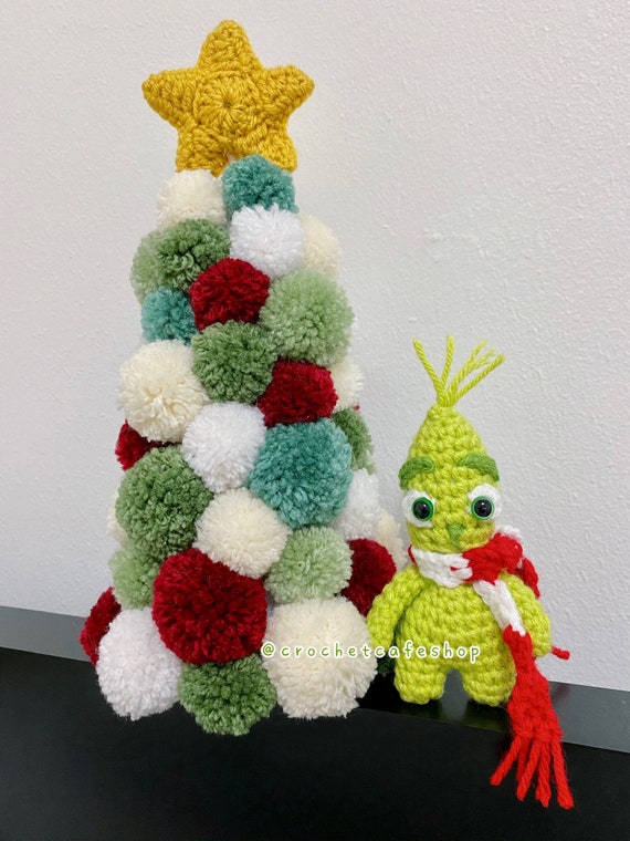 Whoville Christmas Tree Star Topper 2022