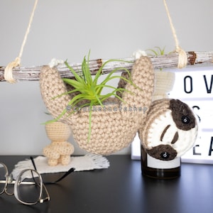 Decorative Sloth Crochet Air Plant Hanging Basket • handmade removable plant pot, flower basket planter, decorative basket