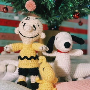 Peanuts Woodstock Charlie Brown Snoopy • handmade crochet amigurumi plush toy