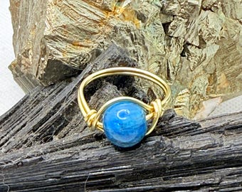 Apatite Brass Wirewrapped Ring