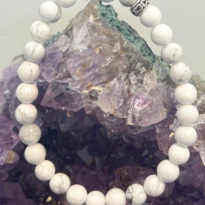 White Howlite Stretchy Bracelet