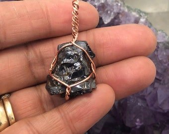 Collar con colgante de cobre Shungite Elite