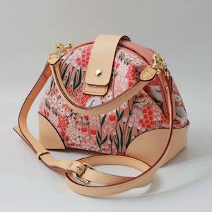 Semi-round doctor frame bag with Leather parts