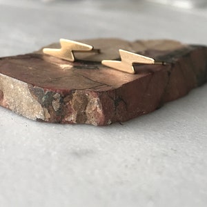 14kt Solid Gold Lightning Bolt Studs Gold Fill Thunder Stud Earrings Gift Lightning Bolt Earrings Wedding Bridesmaid Gift Hypoallergenic