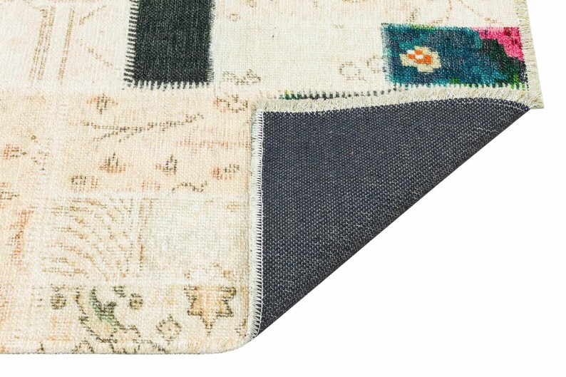 Cream Patchwork Design Rug Floral Patchwork Rug Motto 3705