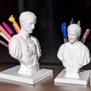16cm/20cm Julius Caesar Pen Holder | Pencil Holder | History Gift Ideas | 3D Printed