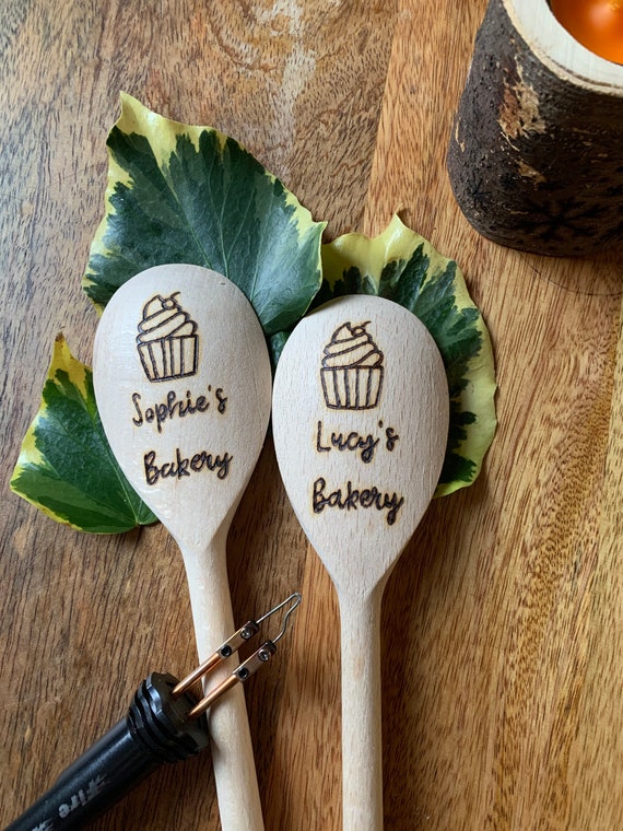 Personnalisé gravé cuillère en bois cuisine de mère mums jour cadeau nanna mum gran