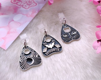 Ouija Planchette Dust Plug - Cute Ouija Board Planchette Charm - Dust Plug - Phone Accessory - Witchy  Idea - Black Planchette Charm