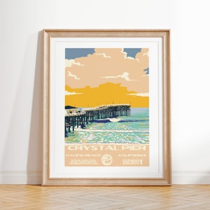 Crystal Pier Art Print / Cartel de surf estilo parques nacionales vintage / Pacific Beach, CA Coastal Surf Decor