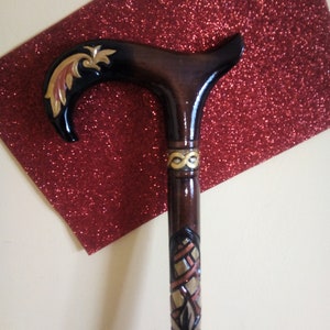 Womens walking cane Walking cane for woman and men Cane gift Walking cane stick Hand carved walking stick Wood cane carved Cane walking