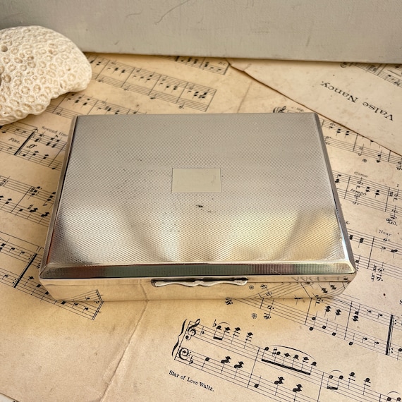 aristocrat silver plated cigarette box Vintage Aristocrat Cigarette Box. Silver Plated Trinket Box. Blank  Cartouche