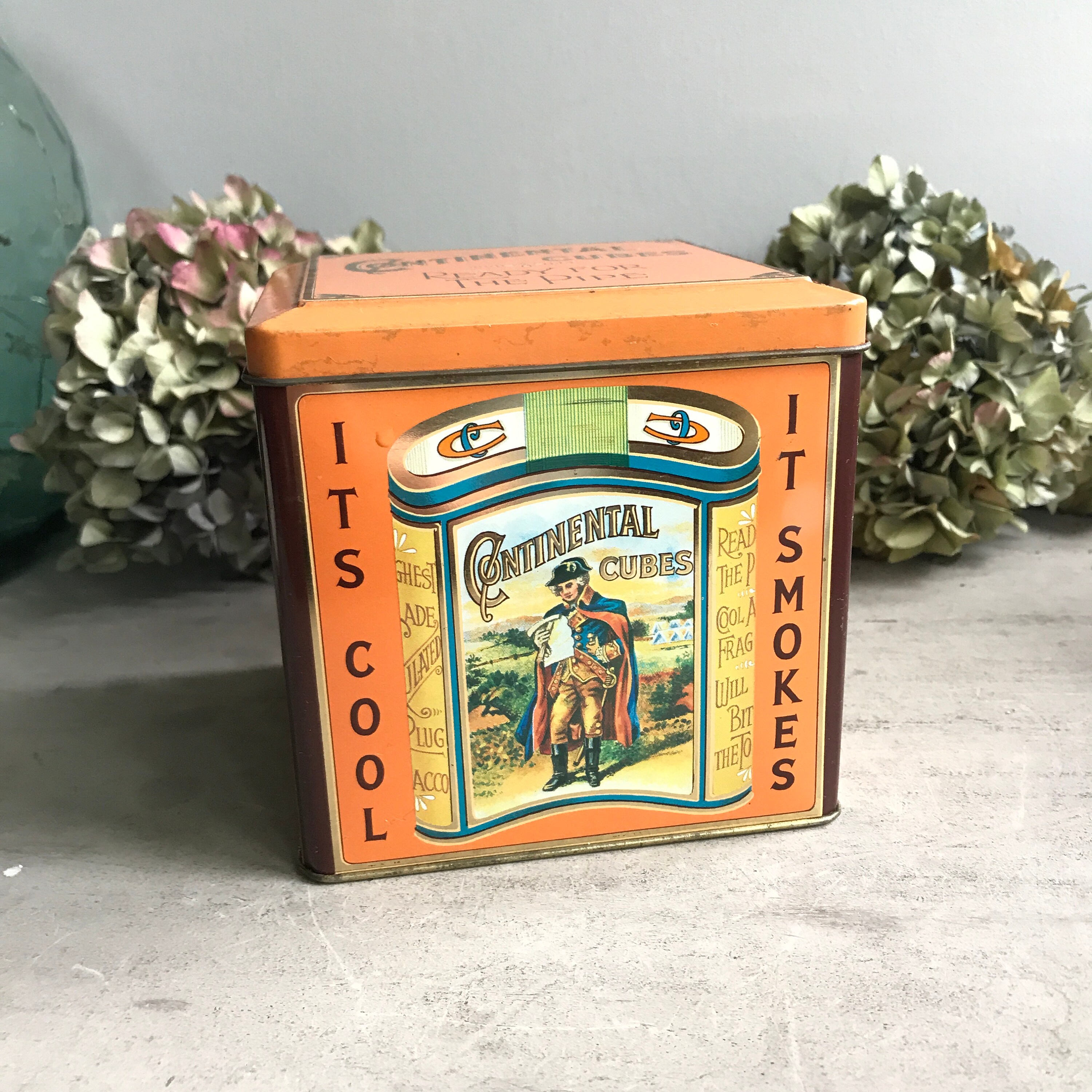 continental cubes tobacco tin Lidded Tin-Ready for The Pipe-England-Replica-Case Mfg featuring clear photography and the highest quality reproduction Lot 803: 5 Sweet Cuba