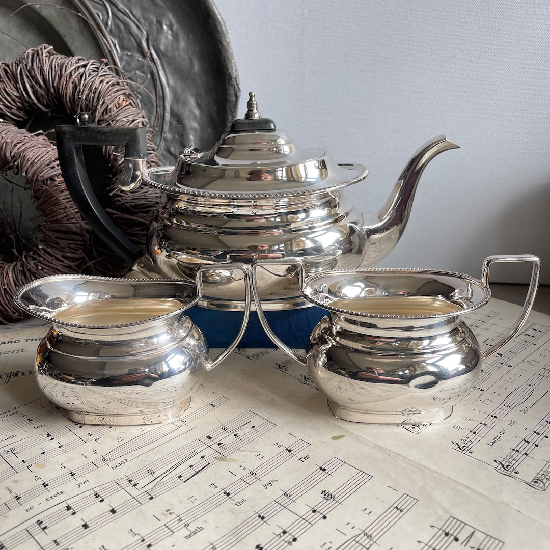 英国ビクトリアンのサーバーセットシルバープレートサーバー