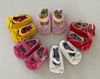 38cm Miniland doll shoes