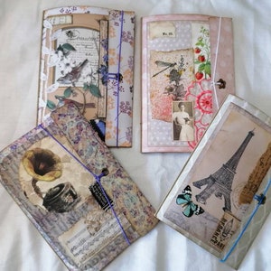 Elastic bound, refillable mini blank junk journals, great for your bag or in the car, 4 designs to choose from. Each measures 4.5&quot; x 6.5&quot;