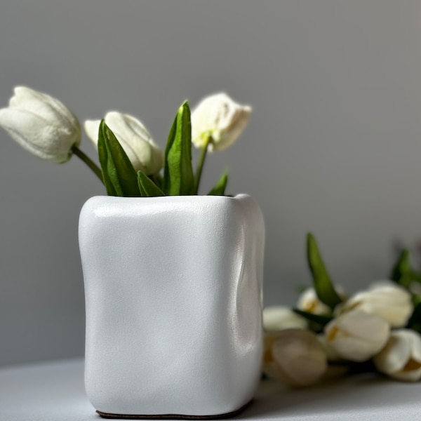Modern Flower Vase - Etsy