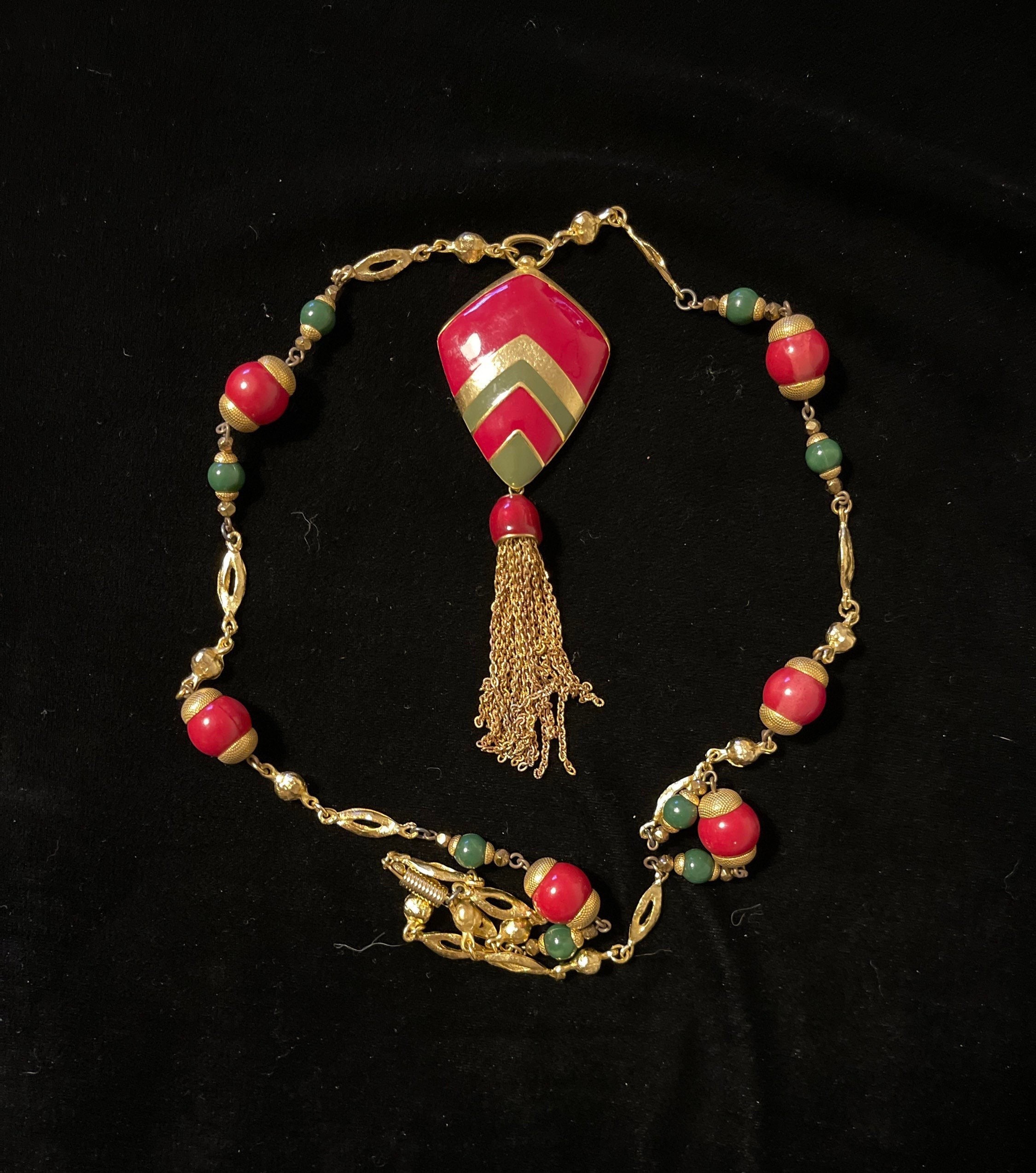 Balenciaga name shop necklace