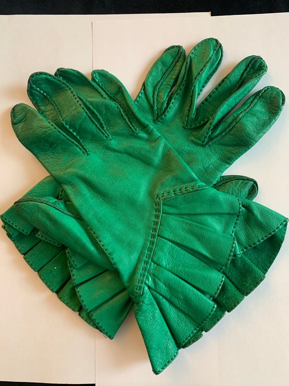 Vintage Hermes leather gloves