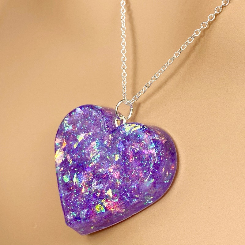 【BLACK PURPLE】Acrylic Heart Necklace
