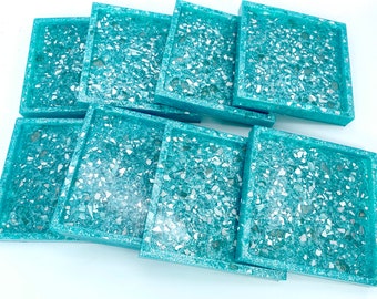 Posavasos de resina turquesa con purpurina hechos a mano: piezas con detalles brillantes, juego de 4
