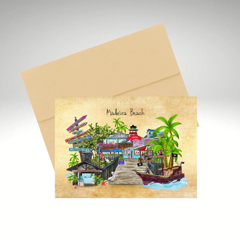 Puede incluir: Una ilustraci&oacute;n de estilo vintage de Madeira Beach, Florida, con un faro, palmeras, un barco pirata y un paseo mar&iacute;timo de madera. La ilustraci&oacute;n est&aacute; sobre un fondo beige con un borde marr&oacute;n.