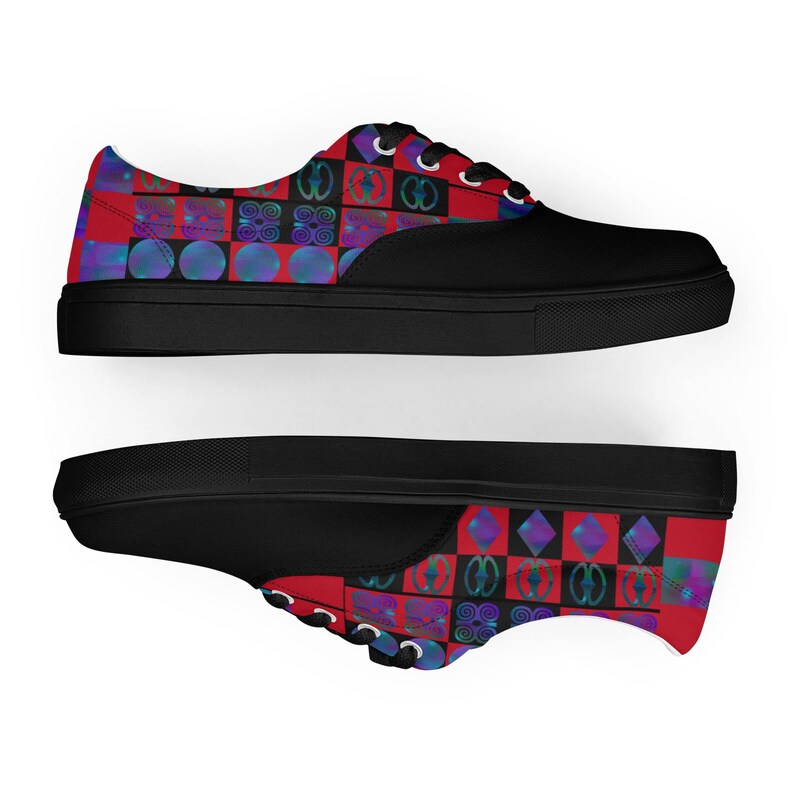 Men’s lace-up canvas shoes