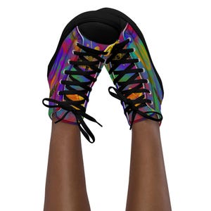 Women’s high top canvas shoes