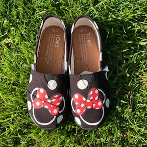 Black Minnie Mouse Toddler Youth TOMS