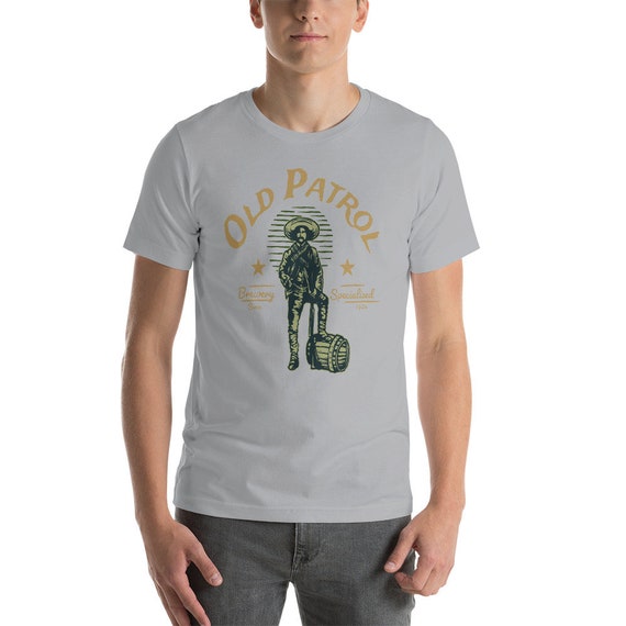Ancienne brasserie patrouille | Cadeau Cadeau Cadeau pour Police * lion * Border Patrol * shérif * militaire * patriote * Law Enforcement cadeau | Manches courtes unisexe T-Sh 227969 Ancienne brasserie patrouille | Cadeau Cadeau Cadeau pour Police * lion * Border Patrol * shérif * militaire * patriote * Law Enforcement cadeau | Manches courtes unisexe T-Sh 227969