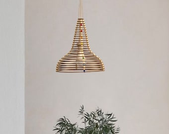 Lámpara de Suspensión realizada con Aros y Cuentas de Madera. Kit de araña de techo de bricolaje. Colgante de luz. Iluminación del hogar. Set de regalo de inauguración de la casa. Lámpara de vivero