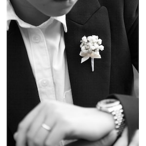 Dried Baby's Breath Boutonniere Pins included image 7