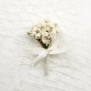 Dried Baby's Breath Boutonniere Pins included Small Boutonniere