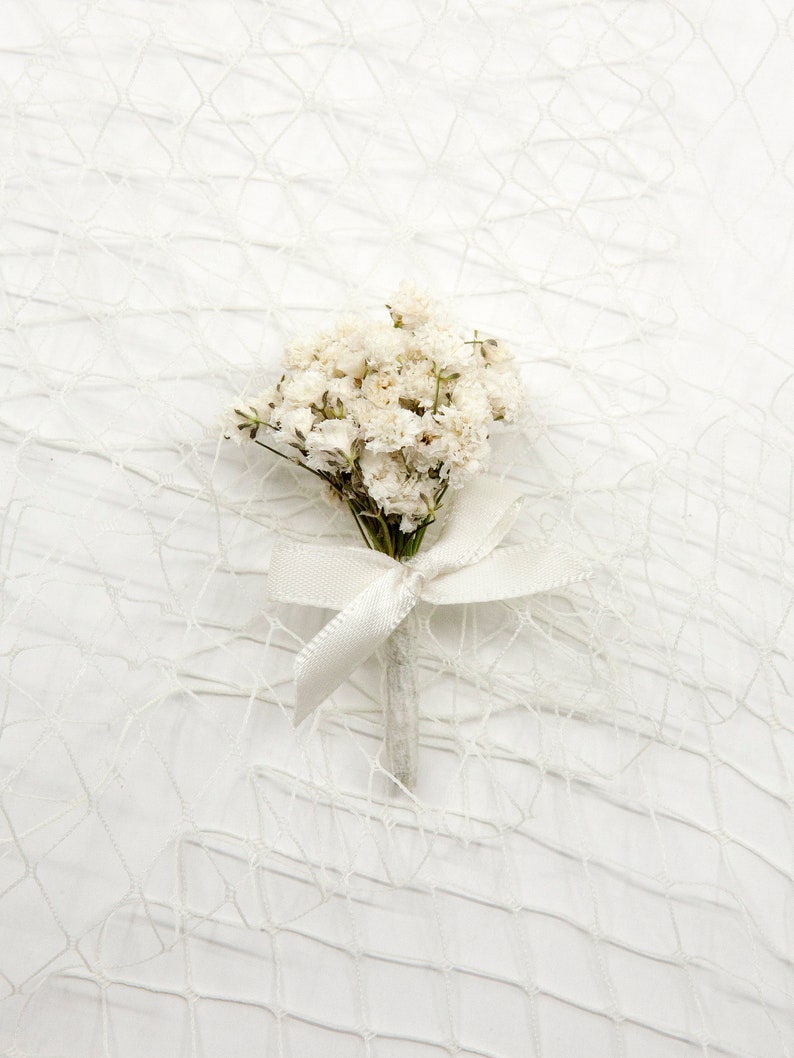 Dried Baby's Breath Boutonniere Pins included Small Boutonniere