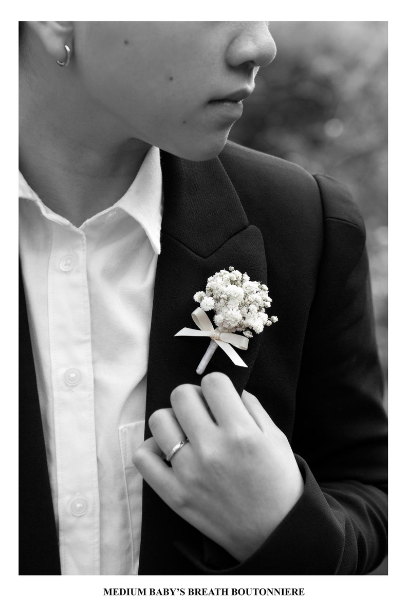 Dried Baby's Breath Boutonniere Pins included image 5