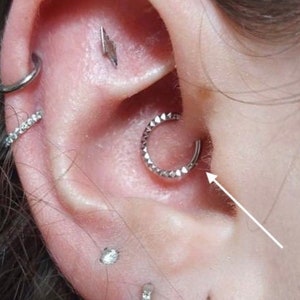 x1 16G 8mm Hinged 316L Stainless Steel Pyramid  Earring Hoop Silver Cartilage Helix Tragus Segment Nose Ring Clicker daith Gold Silver